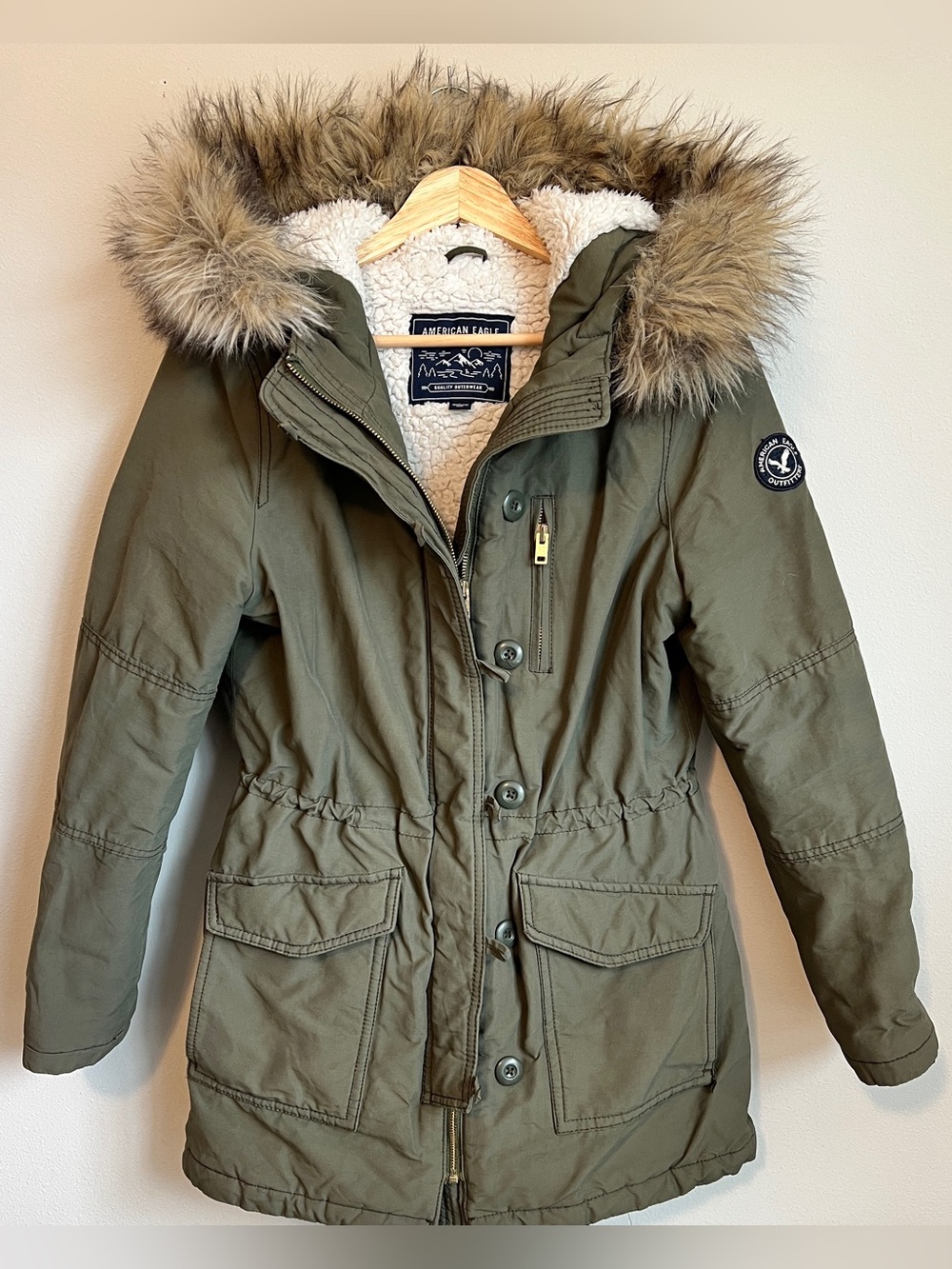 American Eagle Y2K Vintage Olive Green Parka Coat Faux Fur Hood Sherpa Small